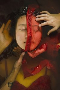 Fille écarlate, 2014 - Elinleticia Högabo