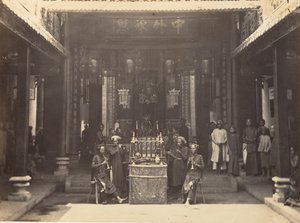 Cérémonie religieuse dans la Pagode Chinoise de Cholen, Saïgon, Cochinchine, 1866