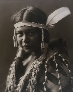 Princesse Vallée-de-la-Montagne (photo en noir et blanc) - Emma B. Freeman