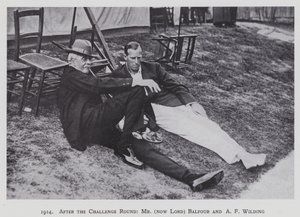 1914, Après le Challenge Round, Mr (maintenant Lord) Balfour et A F Wilding (photo n/b) - English Photographer