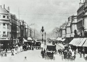 252-260 Regent Street, Westminster : vue vers le nord vers Oxford Circus, 1890 - English Photographer