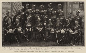 Un régiment de combat de Bombay envoyé au front, officiers des 28e pionniers - English Photographer