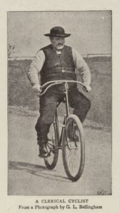 Un cycliste clérical - English Photographer