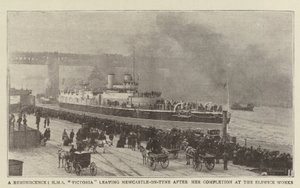 Un souvenir, HMS Victoria quittant Newcastle-on-Tyne après son achèvement aux chantiers Elswick - English Photographer