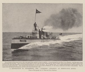 Une révolution dans les navires à vapeur, le Turbinia à trente-cinq nœuds