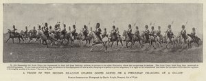 Une troupe des Second Dragoon Guards (Scots Greys) en charge au galop lors d