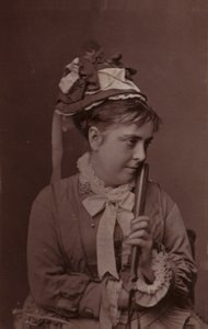 Bella Goodall - English Photographer