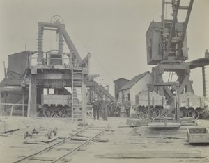 Blackwall Tunnel : puits et ouvriers pendant la construction du tunnel, 1893 - English Photographer