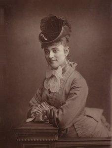 Camille Dubois - English Photographer