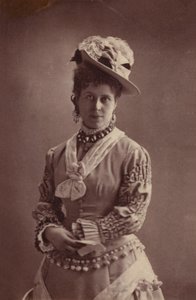Caroline Rita - English Photographer
