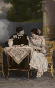 Couple mangeant ensemble