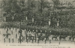 Cortège funèbre de feu Sa Majesté le roi Édouard VII passant par Marble Arch - English Photographer