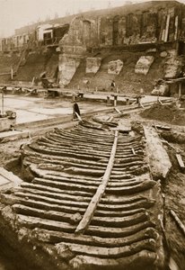 Galère, trouvée sur le site de County Hall en 1910 - English Photographer