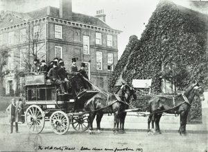 Garratt Lane : L