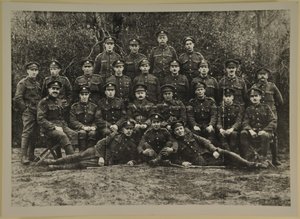 Portrait de groupe, possiblement la Leicester Royal Horse Artillery, 1914-15 - English Photographer