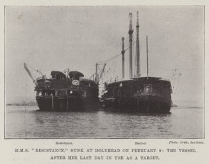 HMS Resistance, coulé à Holyhead le 9 février, le navire après son dernier jour d