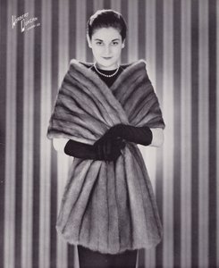 Herbert Duncan Furs : Vison royal pastel - English Photographer