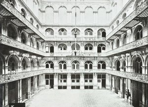 Hop Exchange : intérieur du hall est, Southwark Street, Londres, 1890 - English Photographer