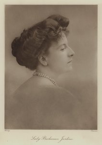 Lady Buchanan Jardine (photo n/b) - English Photographer