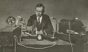 Marconi avec un appareil sans fil précoce