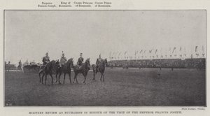 Revue militaire à Bucarest en l