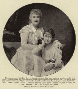 Mlle Kate Terry (Mme Arthur Lewis) et Mlle Mabel Terry Lewis dans The Master au Globe Theatre - English Photographer