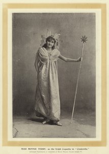 Miss Minnie Terry, en Sylphide Coquette dans Cendrillon