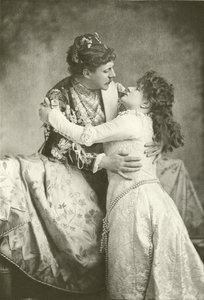 M. Clyffe et Miss Lingard en Roméo et Juliette (gravure) - English Photographer