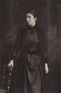 Mme Humphry Ward - English Photographer