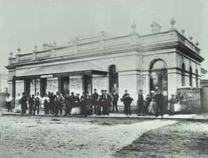 Gare de Notting Hill Gate : extérieur du Metropolitan Railway, 1868 - English Photographer