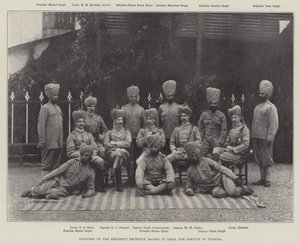 Officiers du régiment récemment levé en Inde pour le service en Ouganda - English Photographer