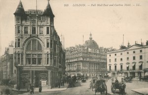 Pall Mall Est et Carlton Hotel - English Photographer