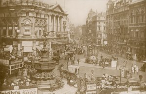 Piccadilly Circus - English Photographer