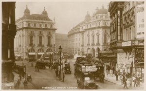 Piccadilly Circus, Londres - English Photographer