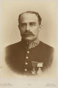 Portrait de Francis Younghusband (photo n/b) - English Photographer
