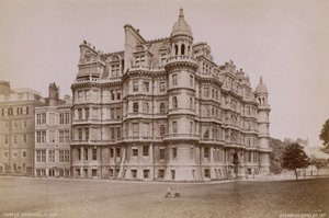 Vue des jardins du Temple - English Photographer