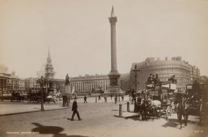 Carte postale avec une image de Trafalgar Square - English Photographer