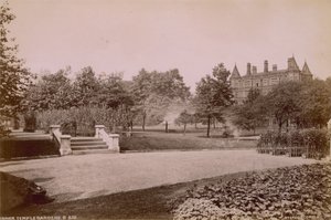 Carte postale avec les jardins de l