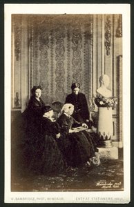 Reine Victoria et membres de sa famille - English Photographer
