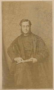 Révérend Tooth - English Photographer