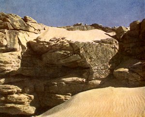 Mur rocheux dans le Sahara, Égypte - English Photographer