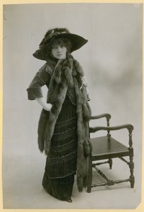 Sarah Bernhardt, actrice - English Photographer