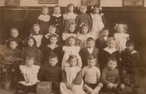 Écoliers, Norfolk, début du 20e siècle - English Photographer