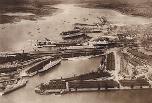 Les docks de Southampton vus du ciel - English Photographer