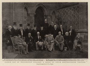 Jour de Discours au Collège de Wellington, un Groupe de Visiteurs Royaux Distingués - English Photographer
