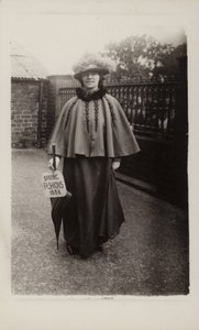 Modes de printemps, 1886 - English Photographer