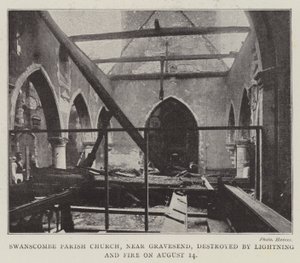 Église paroissiale de Swanscombe, près de Gravesend, détruite par la foudre et le feu le 14 août - English Photographer