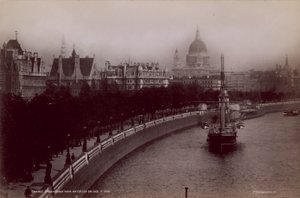 Embankment de la Tamise depuis le pont de Waterloo - English Photographer