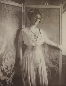 La baronne von Eckardstein (photo n/b) - English Photographer
