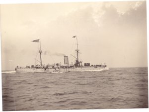 Le "Chih Yuan" en mer, vers 1886 - English Photographer